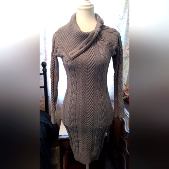 NWOT Grey Cable Knit Sweater Dress Size S - Picture 1 of 12
